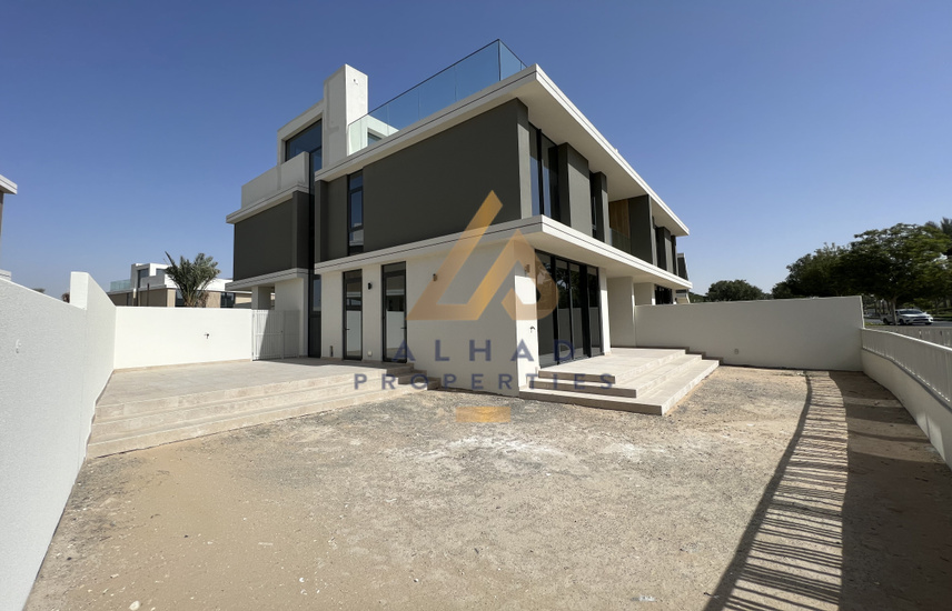 Villa for Sale in Club Villas at Dubai Hills Brand New Genuine