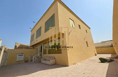 Villa - 4 Bedrooms - 4 Bathrooms for rent in Al Sabkha - Al Riqqa - Sharjah