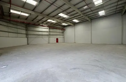 Warehouse - Studio for rent in Industrial Area 18 - Sharjah Industrial Area - Sharjah