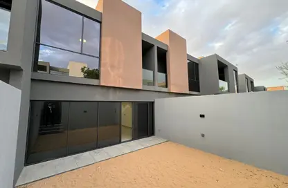 Townhouse - 2 Bedrooms - 4 Bathrooms for sale in Robinia - Masaar - Tilal City - Sharjah