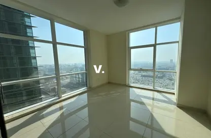 Apartment - 2 Bedrooms - 3 Bathrooms for rent in Duja Tower - Sheikh Zayed Road - Dubai