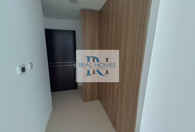 15860225 - صورة العقار 3