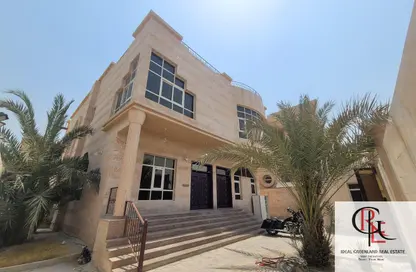 Villa - 4 Bedrooms - 6 Bathrooms for rent in Mohamed Bin Zayed Centre - Mohamed Bin Zayed City - Abu Dhabi