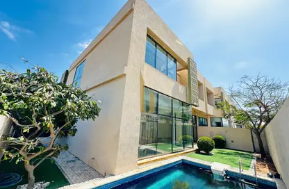 Villa - 5 Bedrooms - 6 Bathrooms for rent in Jumeirah 3 Villas - Jumeirah 3 - Jumeirah - Dubai