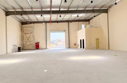 Warehouse - Studio - 1 Bathroom for rent in Al Sajaa Industrial - Al Sajaa - Sharjah