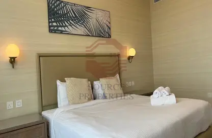 Apartment - 1 Bedroom - 2 Bathrooms for sale in The Palm Tower - Palm Jumeirah - Dubai