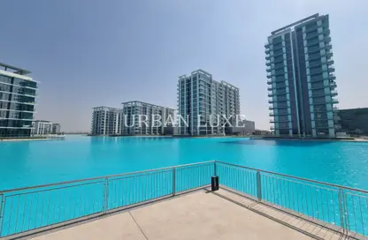 Apartment - 3 Bedrooms - 4 Bathrooms for sale in Residences 6 - District One - Mohammed Bin Rashid City - Dubai