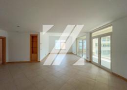 صورةغرفة فارغة لـ: شقة - 3 غرف نوم - 4 حمامات للبيع في الخضراوي - مساكن شور لاين - نخلة الجميرا - دبي, صورة 1
