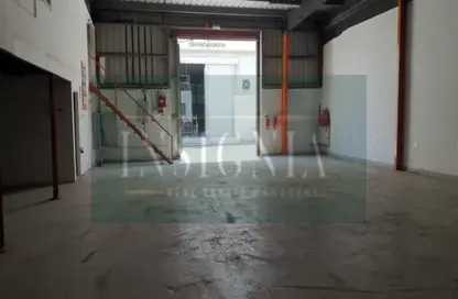 Warehouse - Studio for rent in Dubai Investment Park (DIP) - Dubai