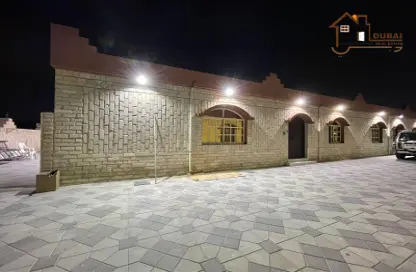 Villa - 4 Bedrooms - 5 Bathrooms for rent in Al Dhait South - Al Dhait - Ras Al Khaimah