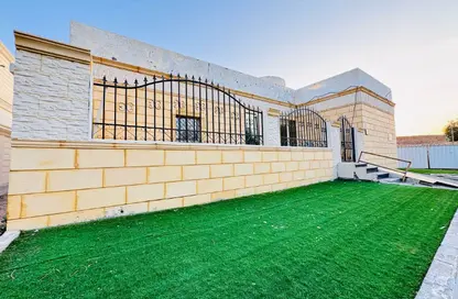 Villa - Studio - 3 Bathrooms for rent in Harat Mohd Ibn Khalifa - Al Mutarad - Al Ain