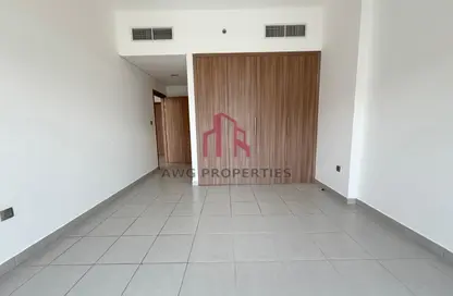 Apartment - 1 Bedroom - 2 Bathrooms for rent in Masaken Al Muteena 01 - Al Muteena - Deira - Dubai