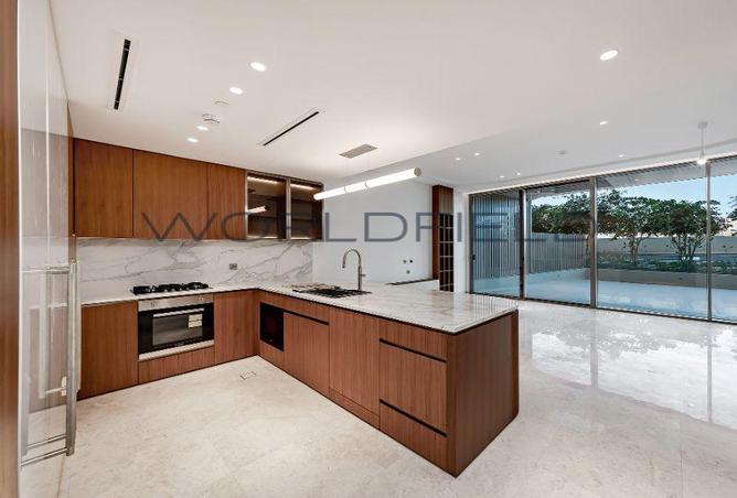 13516683 - Property Image 2