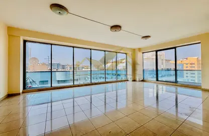 Apartment - 4 Bedrooms - 4 Bathrooms for rent in Mankhool - Bur Dubai - Dubai
