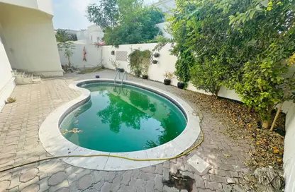 Villa - 4 Bedrooms - 4 Bathrooms for rent in Umm Suqeim 1 Villas - Umm Suqeim 1 - Umm Suqeim - Dubai