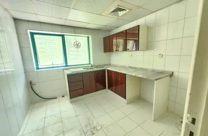 Apartment - 2 Bedrooms - 2 Bathrooms for rent in Al Taawun Street - Al Taawun - Sharjah