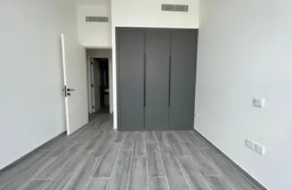 شقة - 2 غرف نوم - 3 حمامات للبيع في القصباء - الشارقة