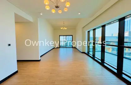 Apartment - 3 Bedrooms - 5 Bathrooms for rent in DoubleTree by Hilton Dubai M Square Hotel  and  Residences - Mankhool - Bur Dubai - Dubai