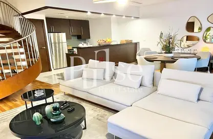 Apartment - 2 Bedrooms - 3 Bathrooms for sale in Burj Daman - DIFC - Dubai