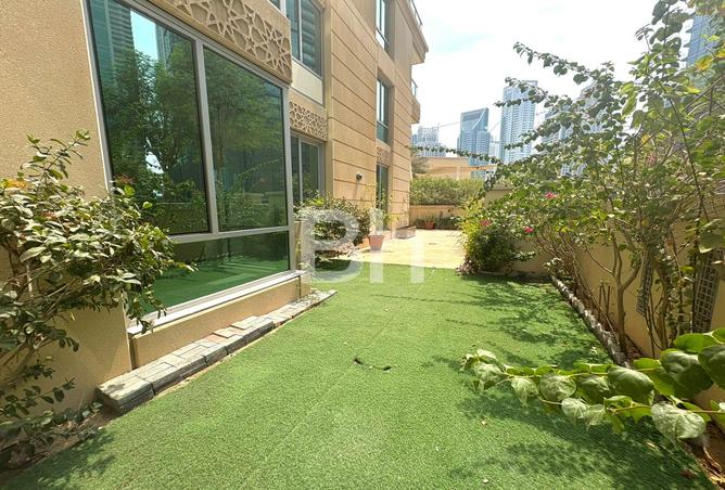 15883176 - Property Main Image