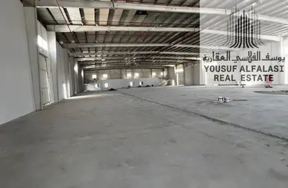 Warehouse - Studio - 4 Bathrooms for rent in Umm Al Thuoob - Umm Al Quwain