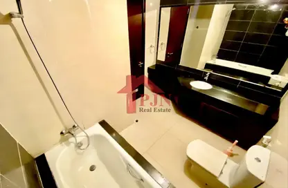 شقة - غرفة نوم - 2 حمامات للبيع في مارينا بلو - مارينا سكوير - جزيرة الريم - أبوظبي شقة - غرفة نوم - 2 حمامات للبيع في مارينا بلو - مارينا سكوير - جزيرة الريم - أبوظبي