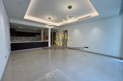 Apartment - 1 Bedroom - 2 Bathrooms for rent in Al Manal La Rose - Jumeirah Village Circle - Dubai