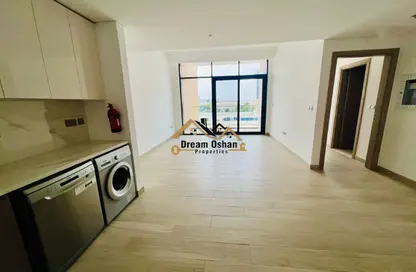 Apartment - 3 Bedrooms - 2 Bathrooms for rent in AZIZI Riviera - Meydan One - Meydan - Dubai