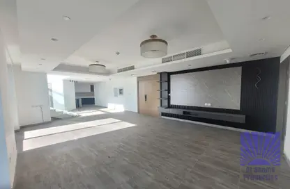 Penthouse - 3 Bedrooms - 4 Bathrooms for rent in Alpha Green Tower - Jumeirah Village Circle - Dubai