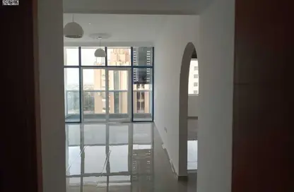 شقة - غرفة نوم - 2 حمامات للايجار في برج البوابة 1 - مشيرف - عجمان