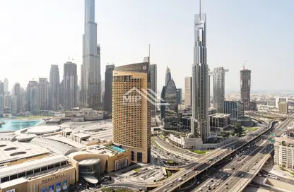 Apartment - 2 Bedrooms - 3 Bathrooms for rent in Downtown Views - Zabeel 2 - Zabeel - Dubai