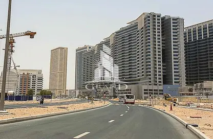 Land - Studio for sale in Dubai Land Residence Complex - Dubai