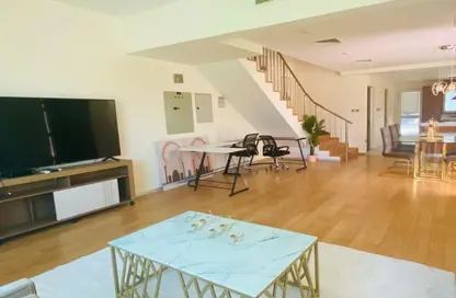 Villa - 4 Bedrooms - 5 Bathrooms for rent in Sydney Villas - District 18 - Jumeirah Village Circle - Dubai