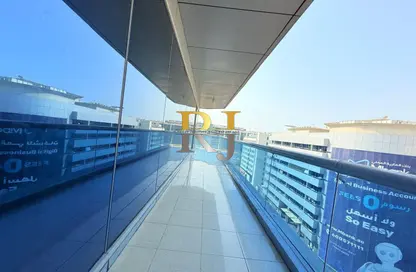 Apartment - 4 Bedrooms - 4 Bathrooms for rent in Silver Sands 2 - Mankhool - Bur Dubai - Dubai