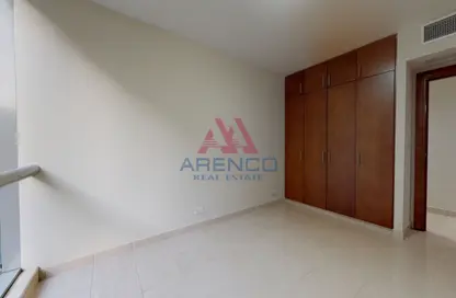 Apartment - 3 Bedrooms - 3 Bathrooms for rent in Silver Sands 2 - Mankhool - Bur Dubai - Dubai