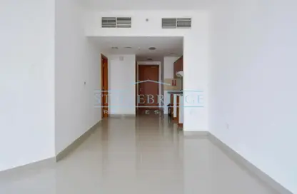 Apartment - 1 Bedroom for rent in Lakeside Tower D - Lakeside Residence - Dubai Production City (IMPZ) - Dubai