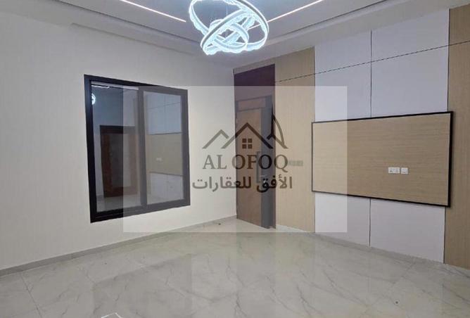 15578200 - Property Image 3