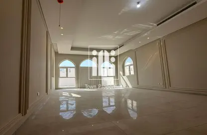 Villa - 5 Bedrooms - 7+ Bathrooms for rent in Madinat Al Riyad - Abu Dhabi