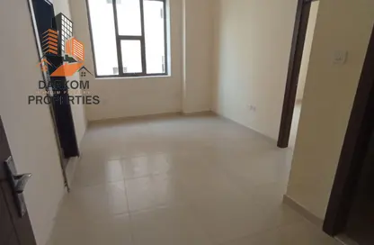 Apartment - 1 Bedroom - 2 Bathrooms for rent in Al Khail Tower 2 - Al Khail Towers - Ajman Downtown - Ajman