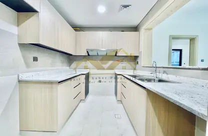 Apartment - 2 Bedrooms - 2 Bathrooms for rent in Al Awadhi Res 2 - Al Satwa - Dubai