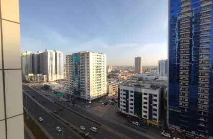 Apartment - 2 Bedrooms - 2 Bathrooms for rent in Al Rashidiya Towers - Al Rashidiya - Ajman Downtown - Ajman