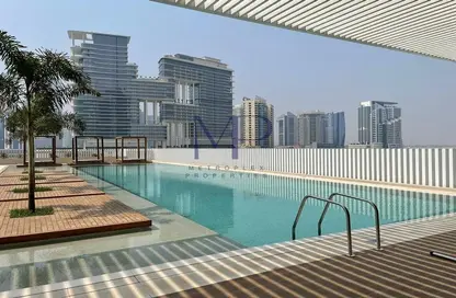 شقة - غرفة نوم - 2 حمامات للبيع في رأسًا على عقب - الخليج التجاري - دبي