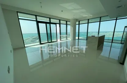 Apartment - 3 Bedrooms - 4 Bathrooms for rent in Beach Vista - EMAAR Beachfront - Dubai Harbour - Dubai