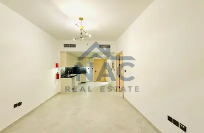 Apartment - 1 Bedroom - 2 Bathrooms for rent in Binghatti Avenue - Al Jaddaf - Dubai
