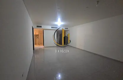 Apartment - 1 Bedroom - 2 Bathrooms for rent in RAK Tower - Marina Square - Al Reem Island - Abu Dhabi