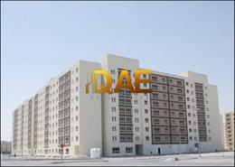 صورةمبنى خارجي لـ: سكن الموظفين - 2 حمامات للكراء في بوابة الخيل - حدائق الإمارات 1 - القوز - دبي, صورة 1