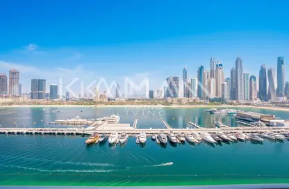 Apartment - 2 Bedrooms - 2 Bathrooms for rent in Palace Beach Residence - EMAAR Beachfront - Dubai Harbour - Dubai