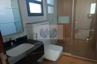 Villa - 5 Bedrooms - 7 Bathrooms for rent in Al Helio - Ajman