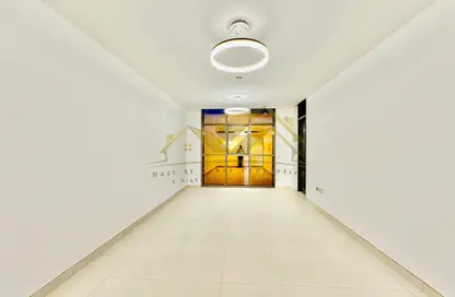 Apartment - 1 Bedroom - 2 Bathrooms for rent in Jumeirah Garden City - Al Satwa - Dubai