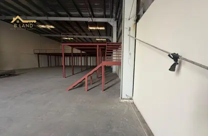Warehouse - Studio - 1 Bathroom for rent in Industrial Area 18 - Sharjah Industrial Area - Sharjah